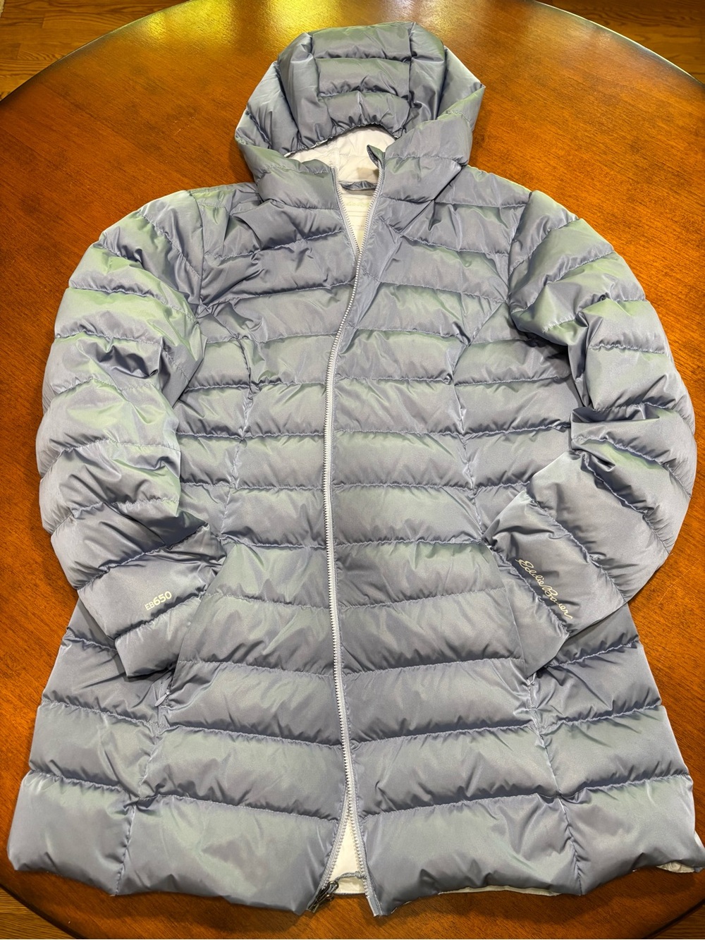 Eddie Bauer CirrusLite Hooded down coat